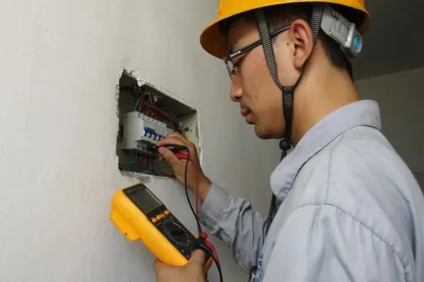 亞通家裝課堂 | 收房之前不注意，新家變成水簾洞！