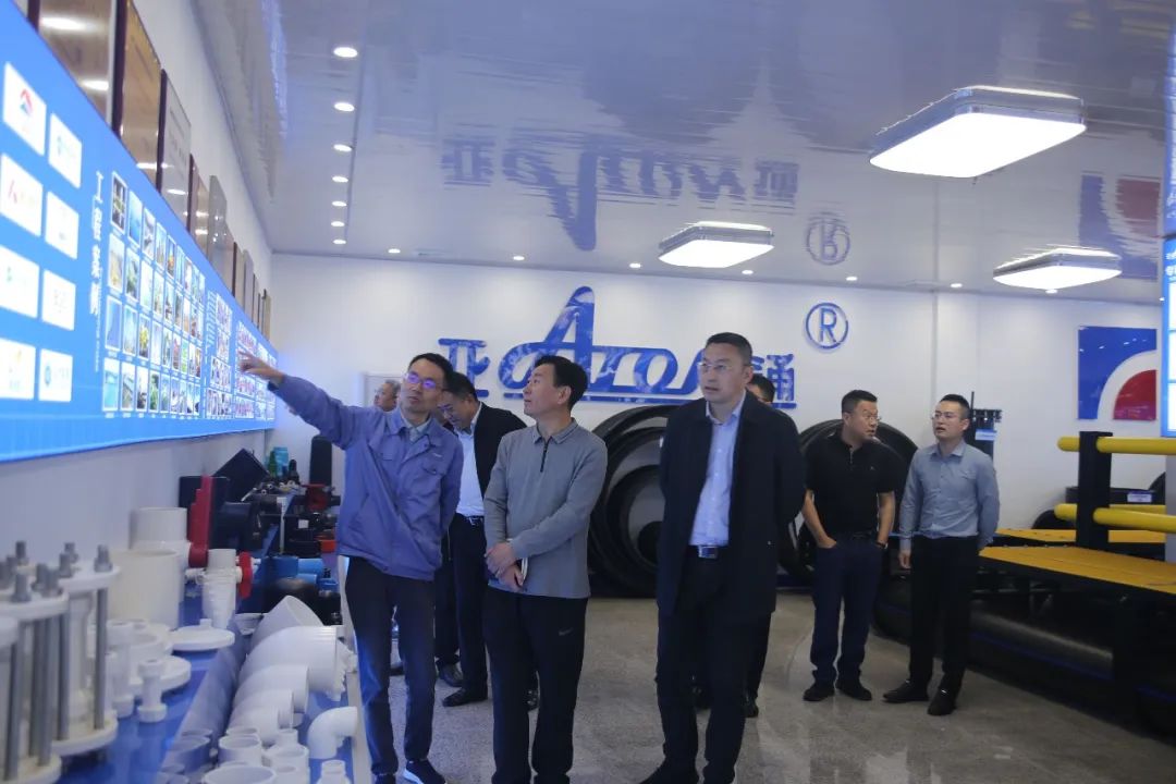 1705454300645175.jpg 18.jpg